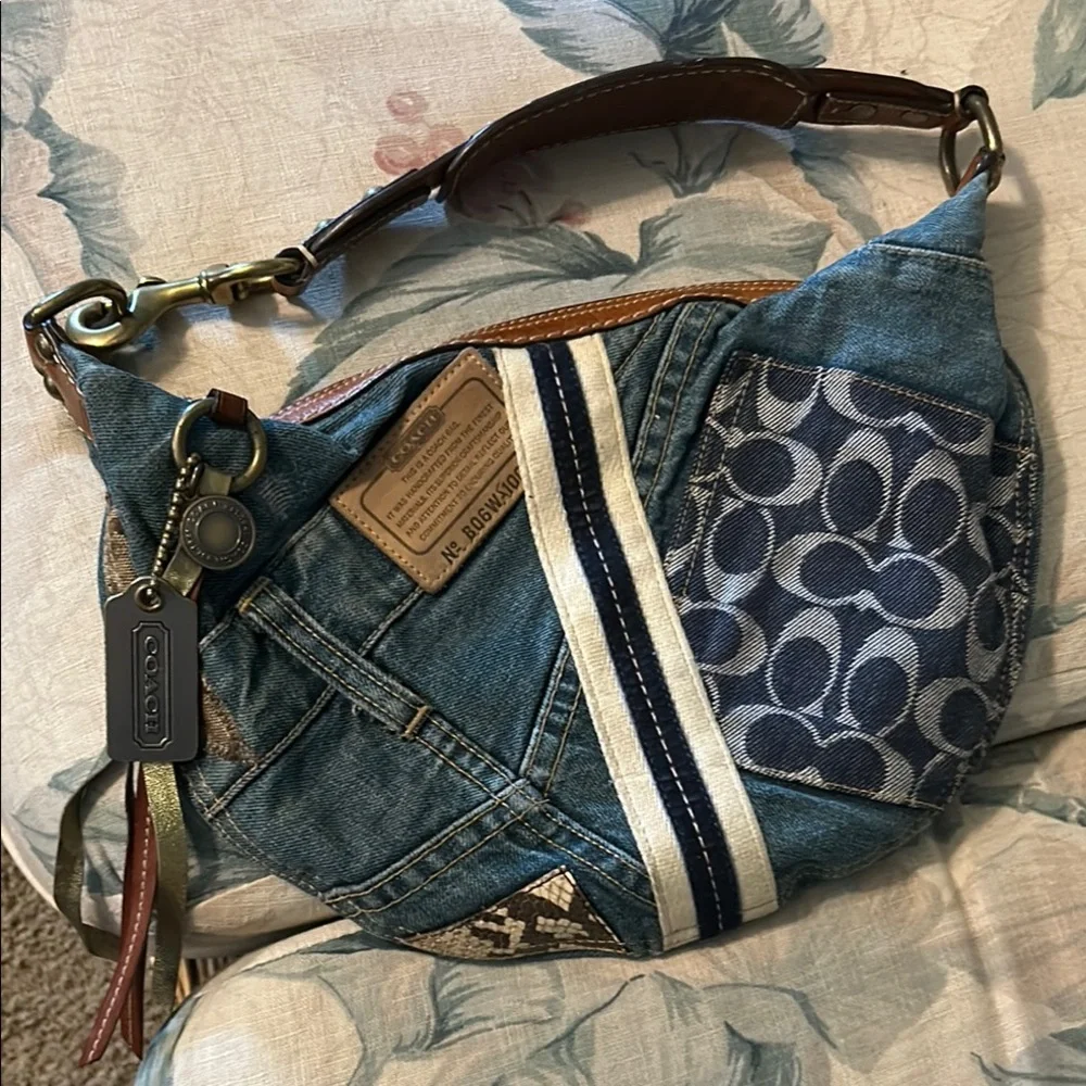 Coach Zebra Stripe Leather Bag - Picture 6 of 7